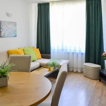 Forest View Παμπόροβο